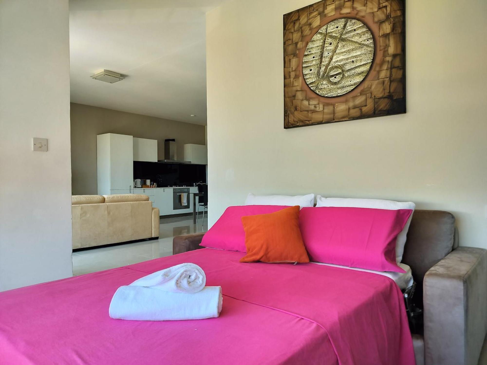Apartament Stunning Seafront With Marina And Valletta Views In Malta Gzira
