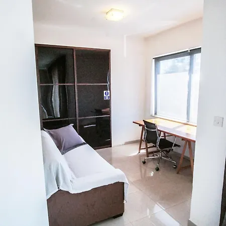 Stunning Seafront Apartment With Marina And Valletta Views In Malta Gzira Exterior photo