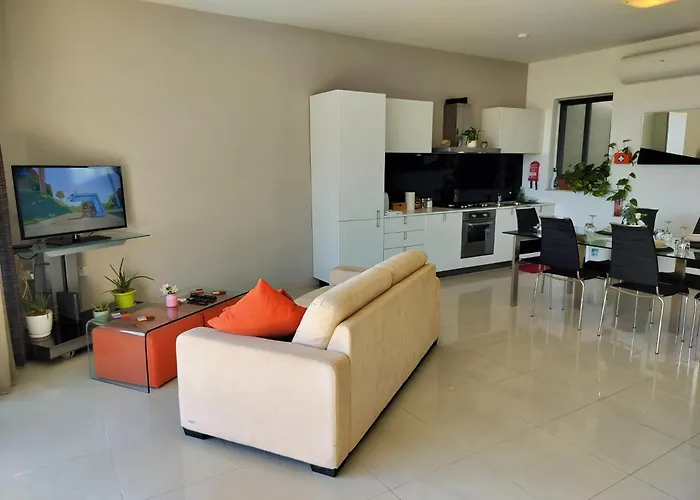 Stunning Seafront Apartment With Marina And Valletta Views In Malta