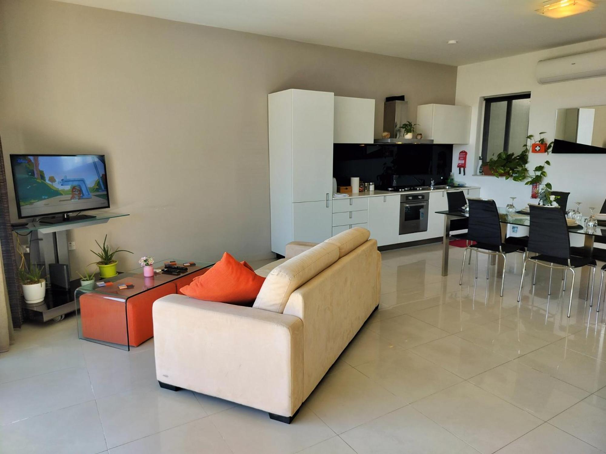 Stunning Seafront With Marina And Valletta Views In Malta Apartment Gzira